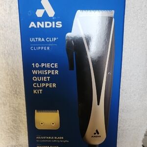 Andis UltraClip Clipper Kit in Black and Blue